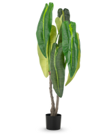 Eine künstliche Pflanze Anthurium 150 cm mit großen Blättern im Topf.